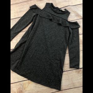 LOFT S cold shoulder ruffle dress